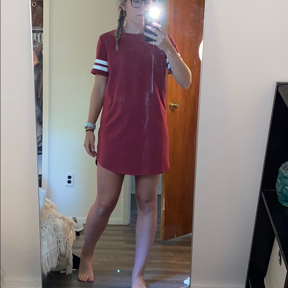 Short sleeve dress